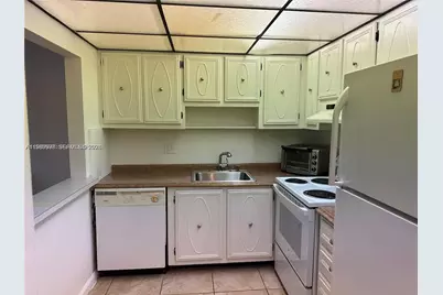253 S Cypress Rd #214, Pompano Beach, FL 33060 - Photo 2