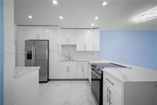 18601 NE 14th Ave, Miami, FL 33179 - Photo 6