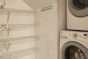 610 Commodore Dr, Plantation, FL 33325 - Photo 8