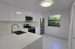 10161 W Sunrise Blvd, Plantation, FL 33322 - Photo 1