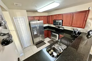 11403 NW 89th St, Doral, FL 33178 - Photo 16