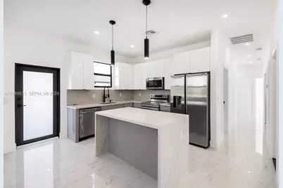 5043/5045 Benton St, Lehigh Acres, FL 33971 - Photo 4