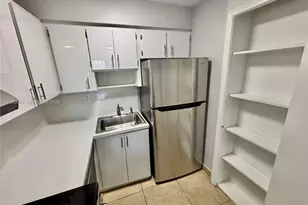 8701 SW 141st St, Palmetto Bay, FL 33176 - Photo 10