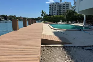 9341 E Bay Harbor Dr, Bay Harbor Islands, FL 33154 - Photo 4