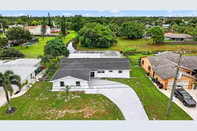 2221 SE Sidonia St, Port Saint Lucie, FL 34952 - Photo 58