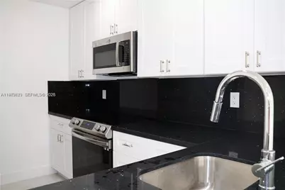 2550 W 67th Pl #22-32, Hialeah, FL 33016 - Photo 2