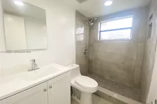 2550 W 67th Pl, Hialeah, FL 33016 - Photo 24