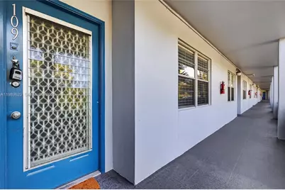 12500 SW 5th Ct #109M, Pembroke Pines, FL 33027 - Photo 24