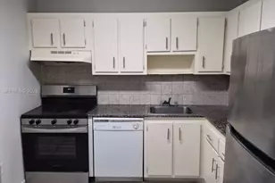 16950 W Dixie Hwy A-228 Hwy, North Miami Beach, FL 33160 - Photo 4