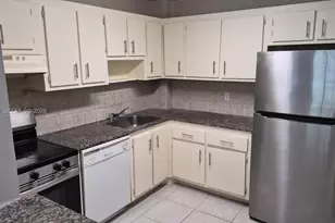 16950 W Dixie Hwy A-228 Hwy, North Miami Beach, FL 33160 - Photo 6