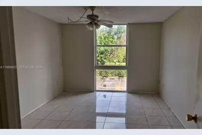 16950 W Dixie Hwy A-228 Hwy #A228, North Miami Beach, FL 33160 - Photo 14