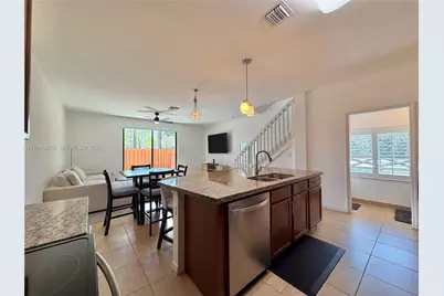 6330 S Station Sq #6330, Davie, FL 33314 - Photo 1