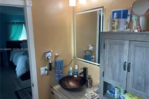 1270 NW 49th St, Deerfield Beach, FL 33064 - Photo 16