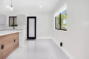 740 NE 43rd Ct, Deerfield Beach, FL 33064 - Photo 10