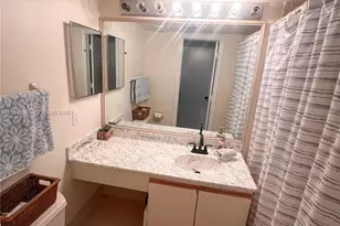 203 Liberty Ct, Deerfield Beach, FL 33442 - Photo 22