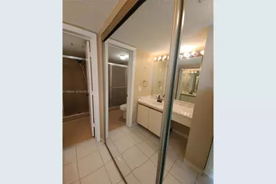 203 Liberty Ct #203, Deerfield Beach, FL 33442 - Photo 14