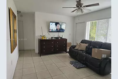 569 Tallulah Rd, Palm Beach, FL 33462 - Photo 4