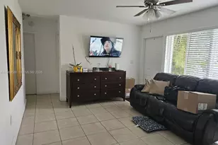 569 Tallulah Rd, Palm Beach, FL 33462 - Photo 4