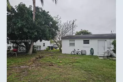 569 Tallulah Rd, Palm Beach, FL 33462 - Photo 30