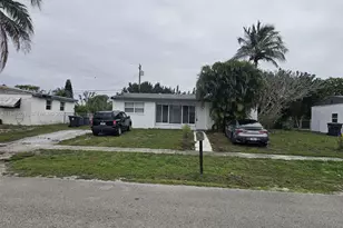 569 Tallulah Rd, Palm Beach, FL 33462 - Photo 2