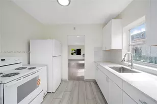 2025 Fillmore St, Hollywood, FL 33020 - Photo 2
