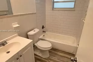 7925 West Dr, North Bay Village, FL 33141 - Photo 10