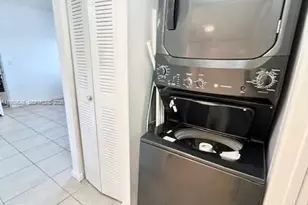 3690 N 56th Ave, Hollywood, FL 33021 - Photo 6