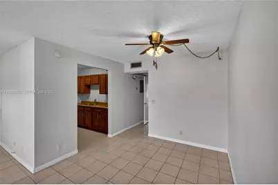 400 SW 134th Way #112F, Pembroke Pines, FL 33027 - Photo 12