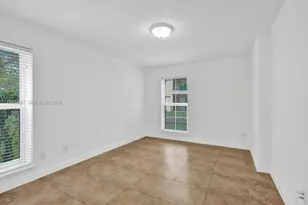 949 Riverside Dr, Coral Springs, FL 33071 - Photo 18