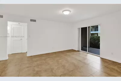 949 Riverside Dr #417, Coral Springs, FL 33071 - Photo 10