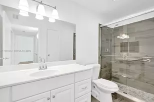 949 Riverside Dr, Coral Springs, FL 33071 - Photo 16