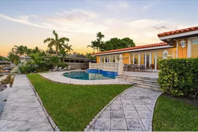 1249 Biscaya Dr, Surfside, FL 33154 - Photo 4