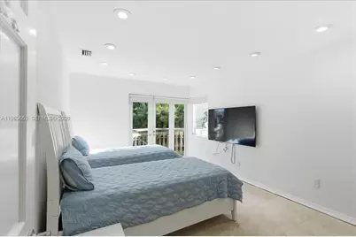 1249 Biscaya Dr, Surfside, FL 33154 - Photo 52