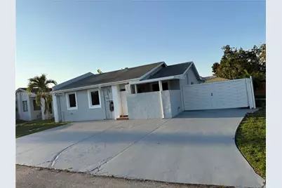 5211 NW 196th Ter, Miami Gardens, FL 33055 - Photo 4