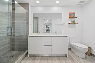 1010 Brickell Ave, Miami, FL 33131 - Photo 16