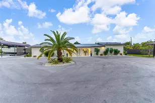 24655 SW 212th Ave, Homestead, FL 33031 - Photo 2
