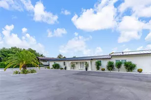 24655 SW 212th Ave, Homestead, FL 33031 - Photo 4