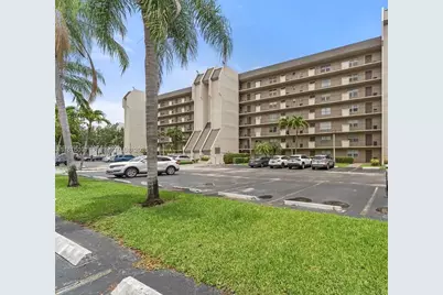 3150 W Rolling Hills Cir #209, Davie, FL 33328 - Photo 2