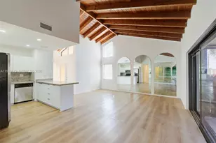 3046 W Missionwood Ln, Miramar, FL 33025 - Photo 8