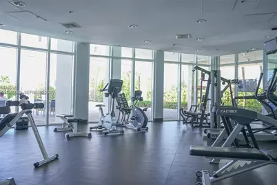 6515 Collins Ave #1709, Miami Beach, FL 33141 - Photo 18