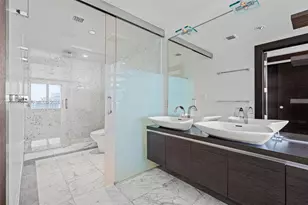 200 Biscayne Blvd Way, Miami, FL 33131 - Photo 22