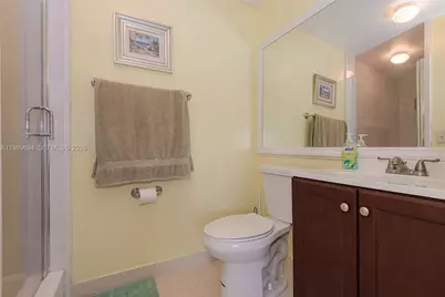 8340 NW 191st Ln #6L, Hialeah, FL 33015 - Photo 18