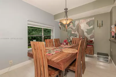 8340 NW 191st Ln #6L, Hialeah, FL 33015 - Photo 6