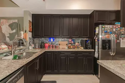 8340 NW 191st Ln #6L, Hialeah, FL 33015 - Photo 8