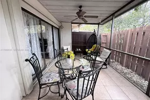 2381 SW 70th Ave, Davie, FL 33317 - Photo 26