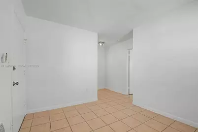 427 Anastasia Ave #20, Coral Gables, FL 33134 - Photo 2