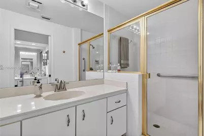 8033 Aberdeen Dr #102, Boynton Beach, FL 33472 - Photo 30