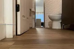 11479 NW 60th Terrace, Doral, FL 33178 - Photo 16