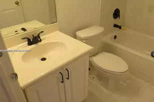 11479 NW 60th Terrace, Doral, FL 33178 - Photo 40