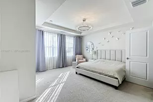 1240 Eucalyptus Dr, Hollywood, FL 33021 - Photo 14